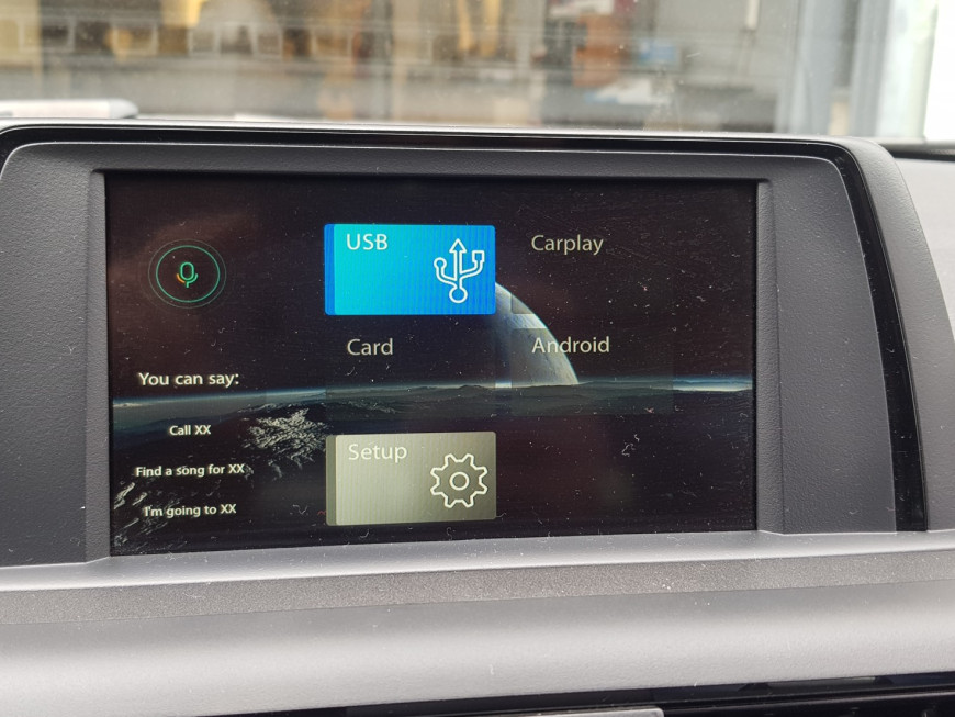 Εγκατάσταση Wireless Apple CarPlay, Android Auto και κάμερα οπισθοπορείας σε BMW F20 1 Series.