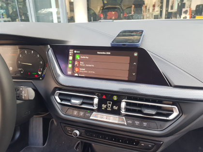 Εγκατάσταση Wireless CarPlay, Android Auto, Media Player & Rear Camera σε BMW 1 Series F40.