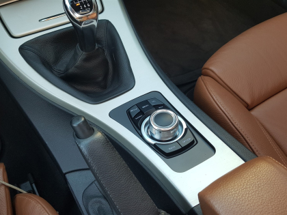 Εγκατάσταση οθόνης 10.25" Digital IQ σε BMW E90 / E91 / E92.