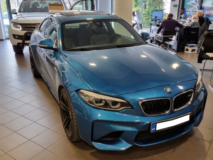 Εγκατάσταση Wireless CarPlay, Android Auto, Rear Camera & Media Player σε BMW M2 F87.
