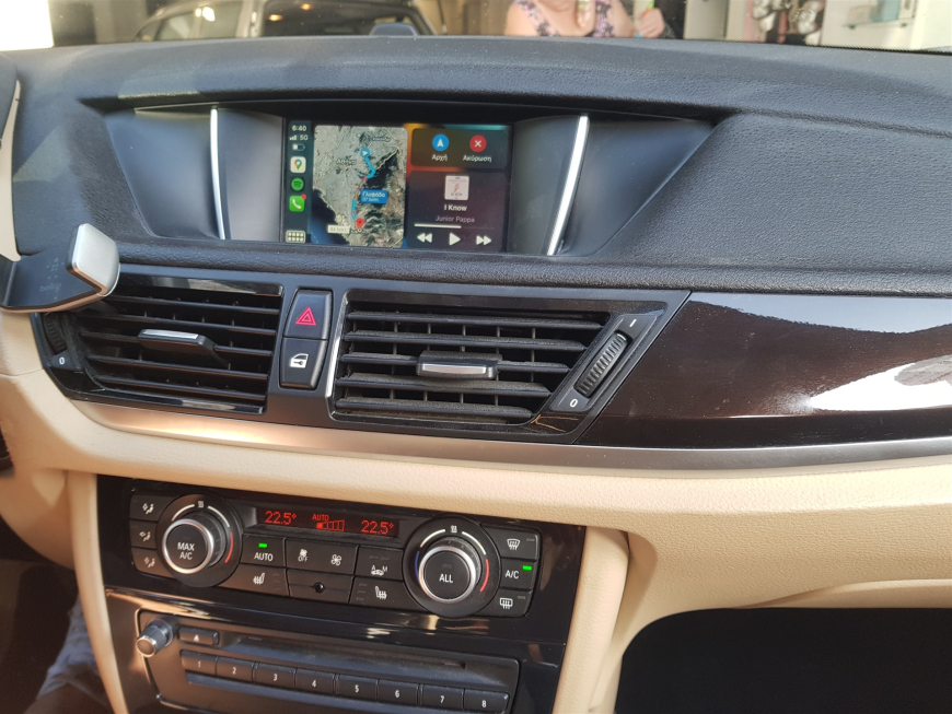 Εγκατάσταση Apple CarPlay, Android Auto και Media Player σε BMW X1 E84.