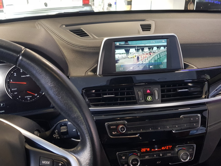 Εγκατάσταση Apple CarPlay, Android Auto και Media Player σε BMW X1 F48.
