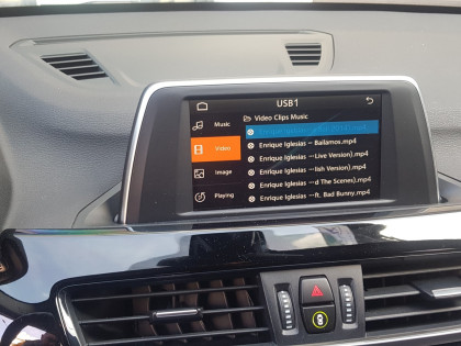 Εγκατάσταση Wireless Apple CarPlay, Android Auto και Rear Camera με Dynamic Guides σε BMW X1 F48.