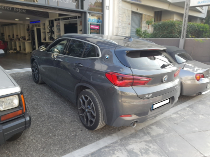 Εγκατάσταση Apple CarPlay, ασύρματο Android Auto, Media Player και κάμερα οπισθοπορείας σε BMW X2 F39.