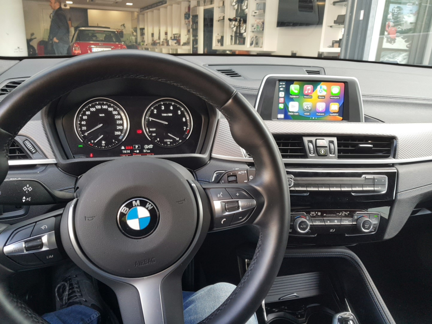 Εγκατάσταση Apple CarPlay, ασύρματο Android Auto, Media Player και κάμερα οπισθοπορείας σε BMW X2 F39.