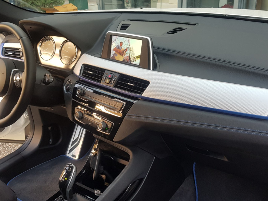 Εγκατάσταση Wireless Apple CarPlay, Android Auto σε BMW X2 F39 2019.