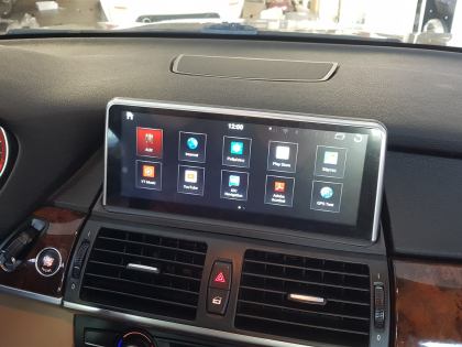 Εγκατάσταση οθόνης 10.25" Digital IQ Android 12 σε BMW X5 E70.