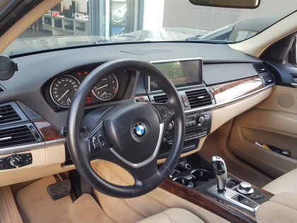 Εγκατάσταση οθόνης 10.25" Digital IQ Android 12 σε BMW X5 E70.