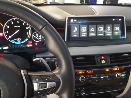 Εγκατάσταση Apple CarPlay, ασύρματο Android Auto, Media Player σε BMW X5 F15.