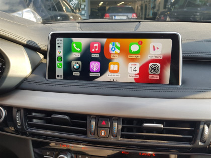 Εγκατάσταση Apple CarPlay και Android Auto σε BMW X6 M F86 (2014–2019).