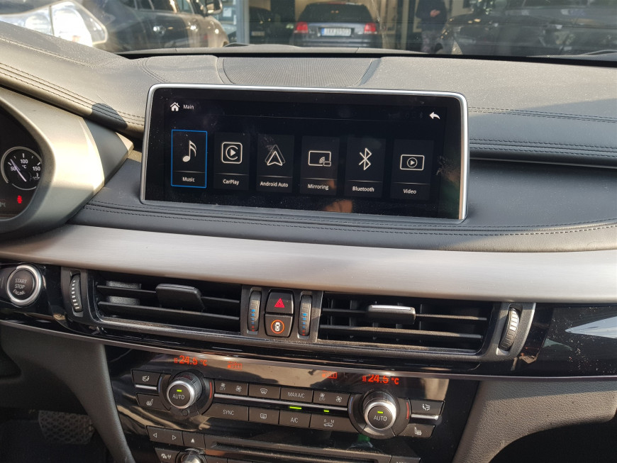 Εγκατάσταση Apple CarPlay και Android Auto σε BMW X6 M F86 (2014–2019).