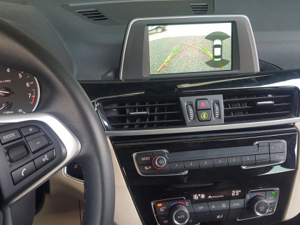 Εγκατάσταση Apple CarPlay Wireless και Android Auto σε BMW X1 F48.