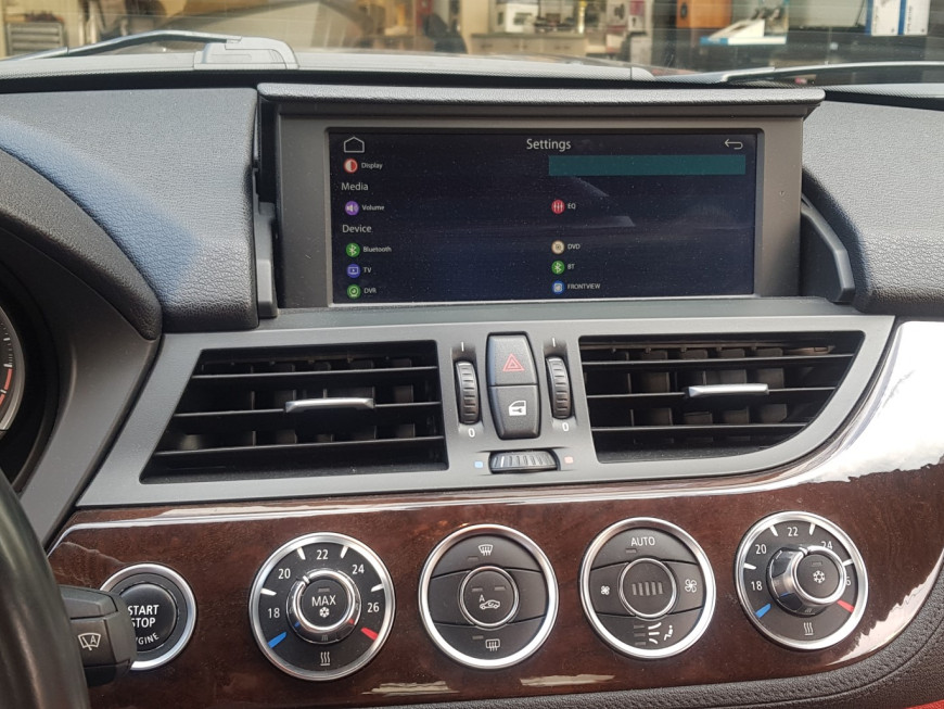 Εγκατάσταση Wireless Apple CarPlay, Media Player και Android Auto σε BMW Z4 E89.