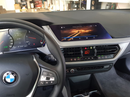 Εγκατάσταση Wireless Apple CarPlay και Android Auto σε BMW F40 2021.