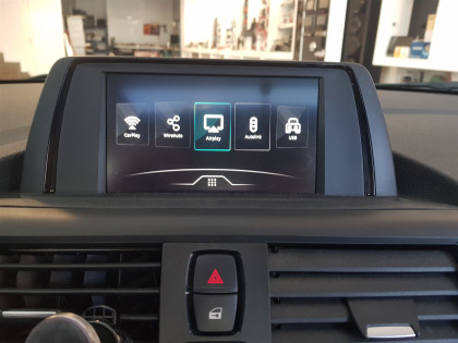 Εγκατάσταση με Apple CarPlay & Android Auto σε BMW 1 Series F20.