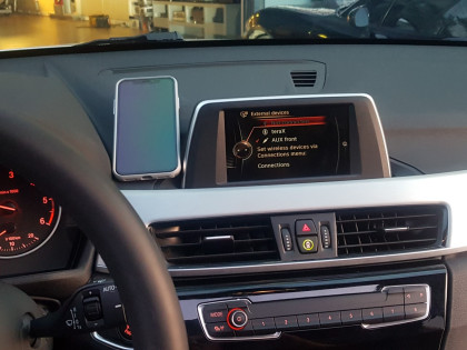 Εγκατάσταση Apple CarPlay και Android Auto σε BMW X1 F48.