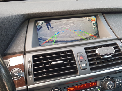 Εγκατάσταση Apple CarPlay, Android Auto & Rear Camera σε BMW X5 E70.