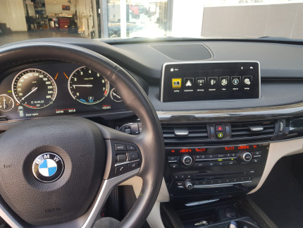 Εγκατάσταση Apple CarPlay, Android Auto σε BMW X5 E70.