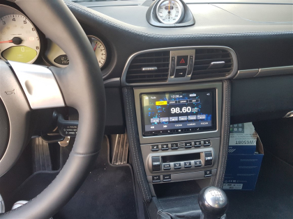 Εγκατάστση  Alpine ILX-650.Apple Car Play, Android Auto σε Porsche Carrera 997