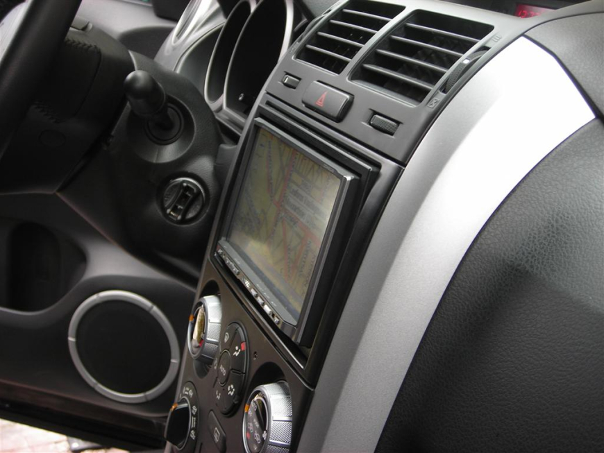 Εγκατάσταση Car Cinema Navigation Kenwood DDX-6029 σε Suzuki Grand Vitara 2006