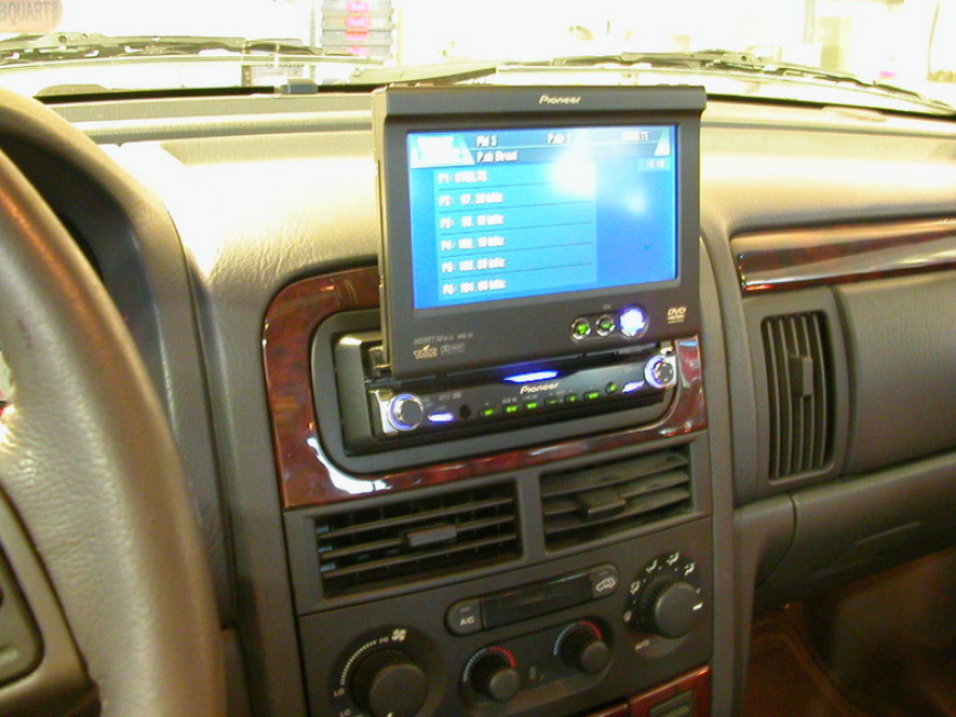 Εγκατάσταση Car Cinema Pioneer AVIC-X1 σε Jeep Grand Cherokee
