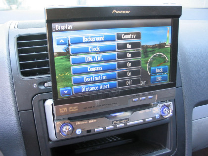 Εγκατάσταση Car Cinema Pioneer AVH-P7500DVD & AVG-VDP1 σε Volkswagen Golf.