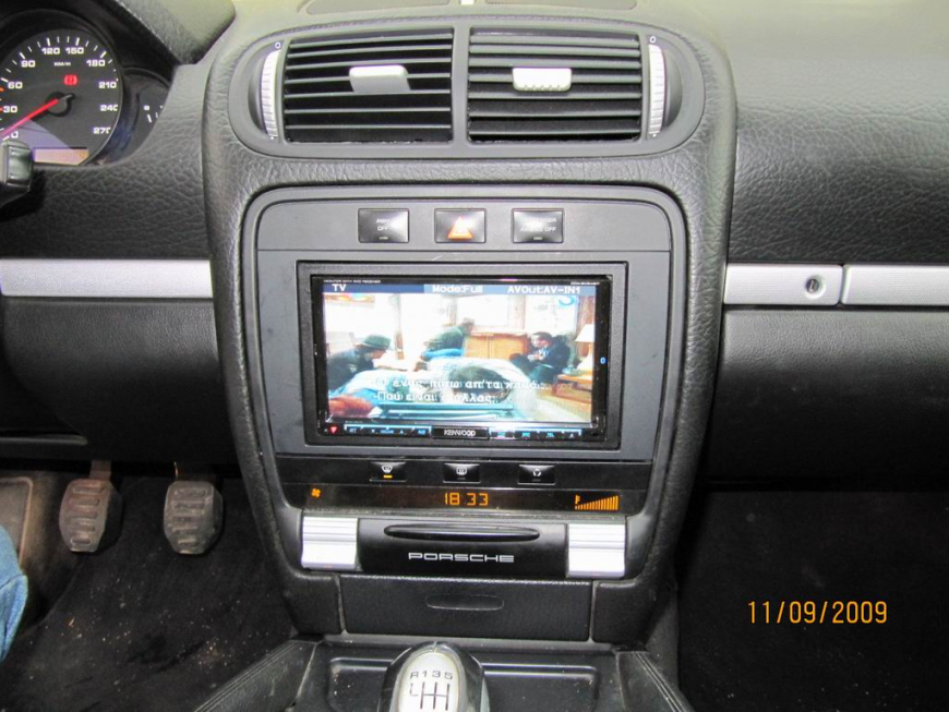 Εγκατάσταση Car cinema Kenwood DDX8024BT-Navibox σε Porsche Cayenne.