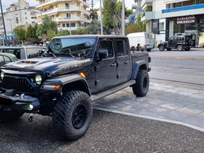 Εγκατάσταση προβολέων LED υψηλής απόδοσης σε Jeep Wrangler Gladiator Rubicon.