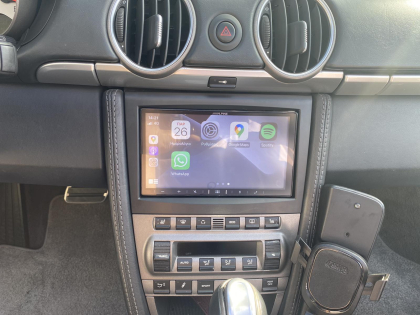 Εγκατάσταση οθόνης multimedia Alpine iLX-w650BT σε Porsche Boxter.