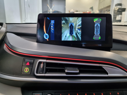 Εγκατάσταση Apple ασύρματου CarPlay / android auto στην εργοστασιακή οθόνη BMW i8.
