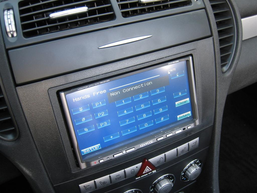 Εγκατάσταση Car Multimedia Kenwood DDX-6029 σε Mercedes SLK 200 (R171).