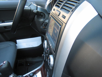 Εγκατάσταση Car Cinema - Navi Kenwood DDX-6029 σε Grand Vitara 2006, πίσω οθόνες στα προσκέφαλα Macrom