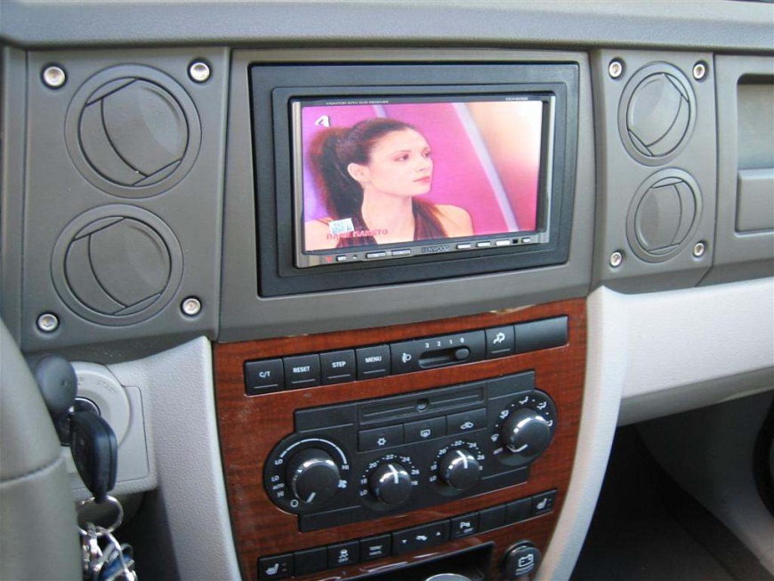 Εγκατάσταση Kenwood DDX 6029 σε Jeep Commander.