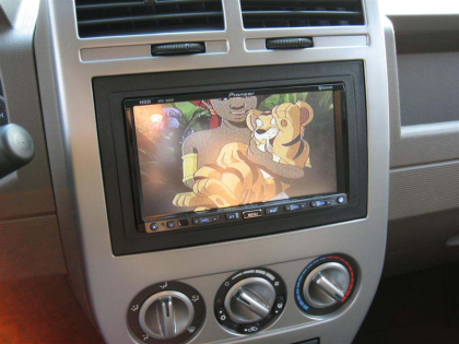 Εγκατάσταση Car Cinema Navigation – Pioneer AVIC HD1BT σε Jeep Compass.
