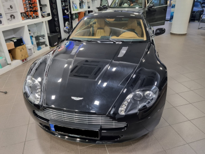 Εγκατάσταση Dension Bluetooth σε Aston Martin Vantage.