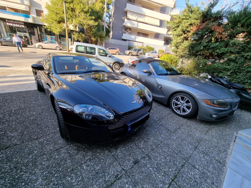 Εγκατάσταση Dension Bluetooth σε Aston Martin Vantage.