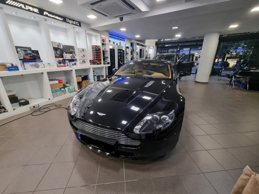 Εγκατάσταση Dension Bluetooth σε Aston Martin Vantage.