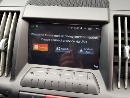 Εγκατάσταση Android System και Apple CarPlay σε Land Rover Freelander 2.