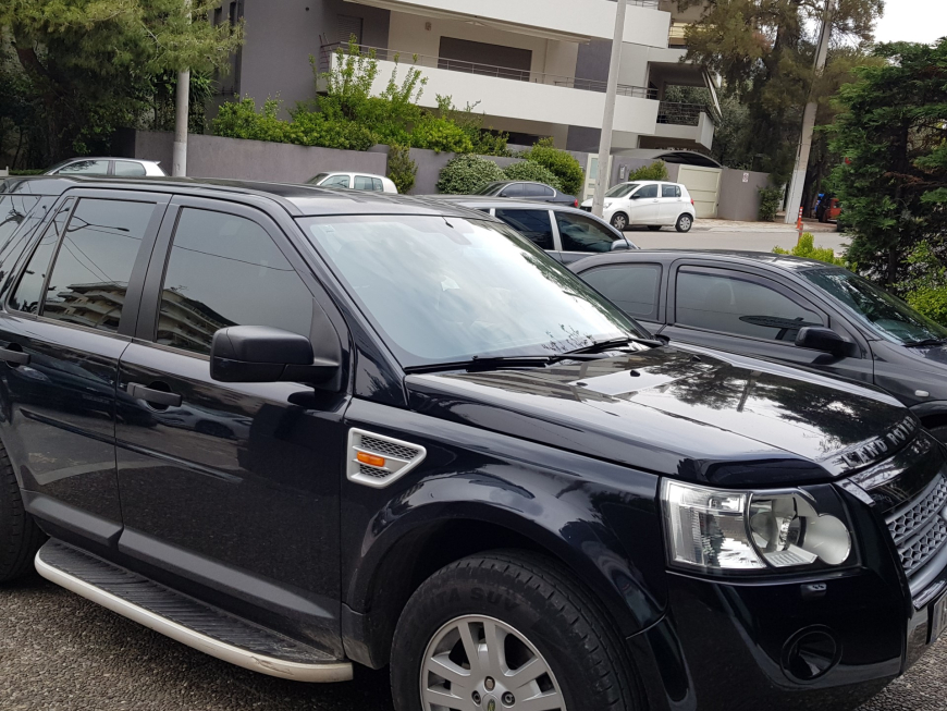 Εγκατάσταση Android System και Apple CarPlay σε Land Rover Freelander 2.