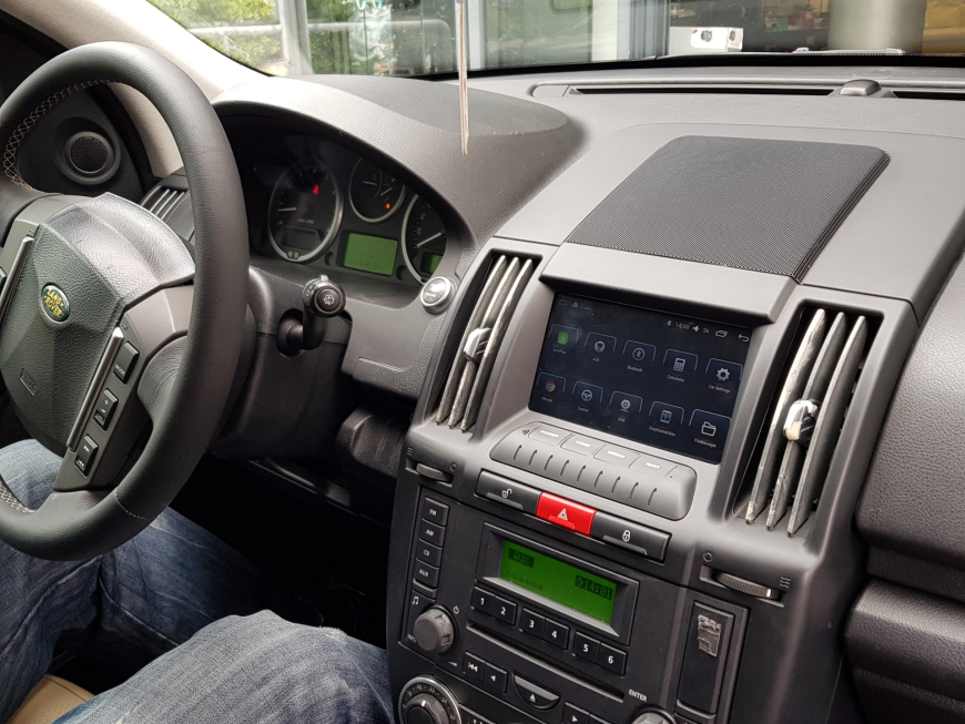 Εγκατάσταση Android System και Apple CarPlay σε Land Rover Freelander 2.