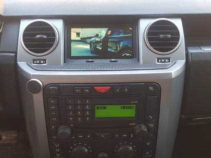 Εγκατάσταση Apple CarPlay, Android Auto, Rear Camera, Media Player, TV Tuner T2 και οθόνη 10,8" οροφής σε Land Rover Discovery 3 HSE