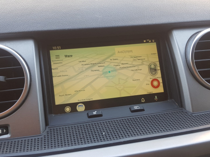 Εγκατάσταση Apple CarPlay, Android Auto, Rear Camera, Media Player, TV Tuner T2 και οθόνη 10,8" οροφής σε Land Rover Discovery 3 HSE