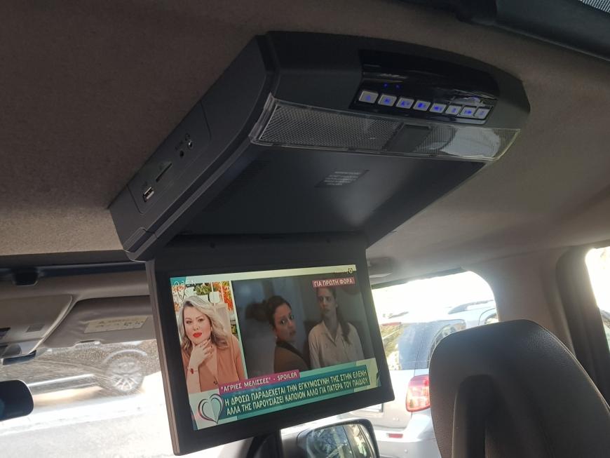 Εγκατάσταση Apple CarPlay, Android Auto, Rear Camera, Media Player, TV Tuner T2 και οθόνη 10,8" οροφής σε Land Rover Discovery 3 HSE