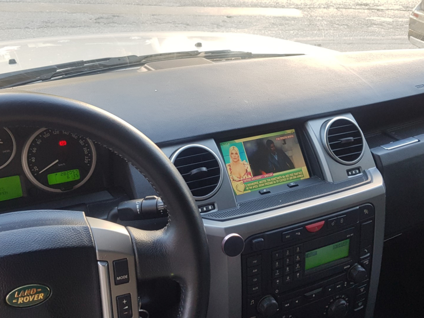Εγκατάσταση Apple CarPlay, Android Auto, Rear Camera, Media Player, TV Tuner T2 και οθόνη 10,8" οροφής σε Land Rover Discovery 3 HSE