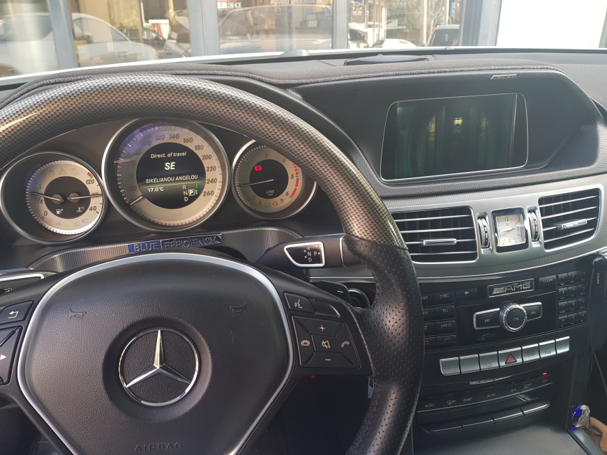 Εγκατάσταση συστήματος πολυμέσων σε Mercedes E-220 W212 Facelift.