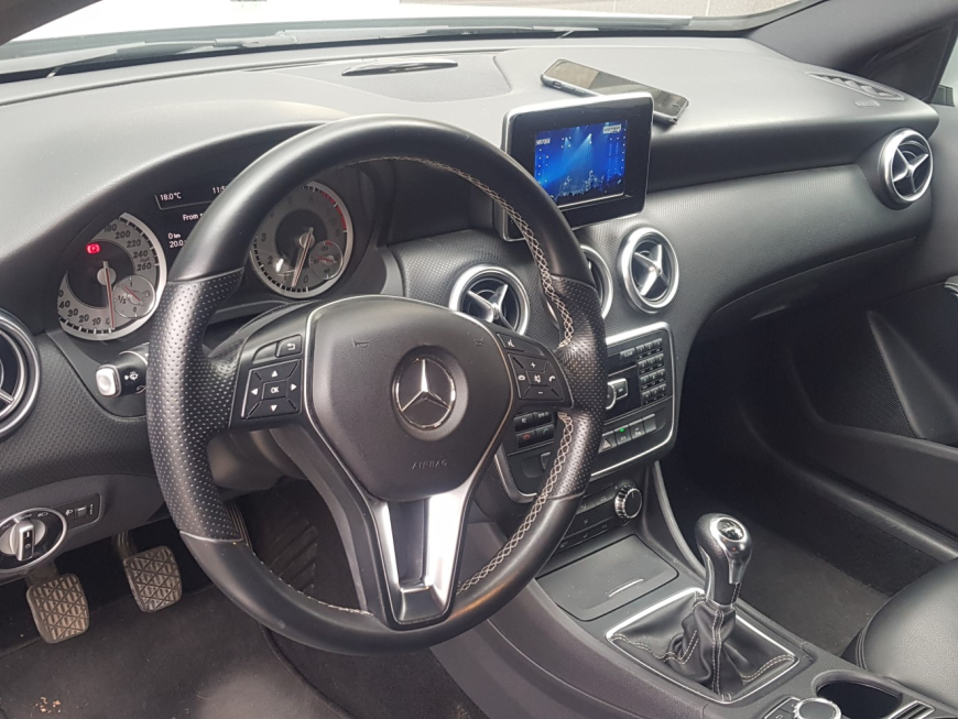 Εγκατάσταση Unique Wireless Apple CarPlay και Wireless Android Auto σε Mercedes A200 W176.