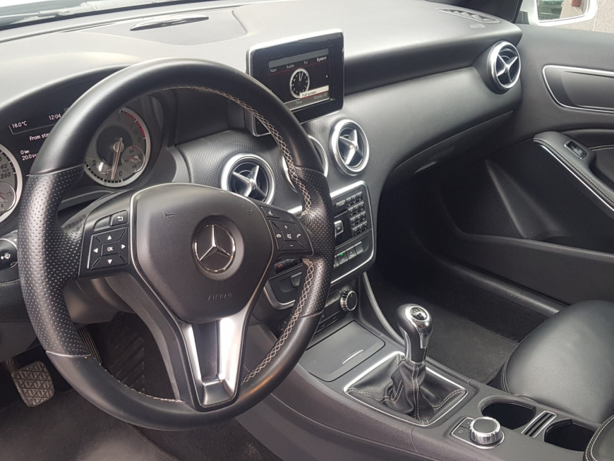 Εγκατάσταση Unique Wireless Apple CarPlay και Wireless Android Auto σε Mercedes A200 W176.