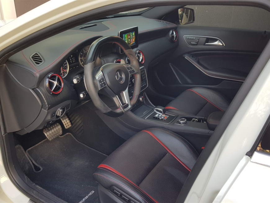 Εγκατάσταση Apple CarPlay και Wireless Android Auto σε Mercedes A45 AMG W176.