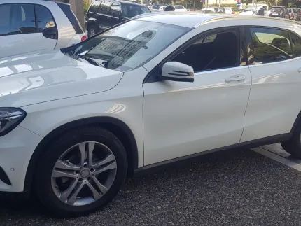 Εγκατάσταση Unique Auto Wireless Apple CarPlay σε Mercedes GLA X-156.