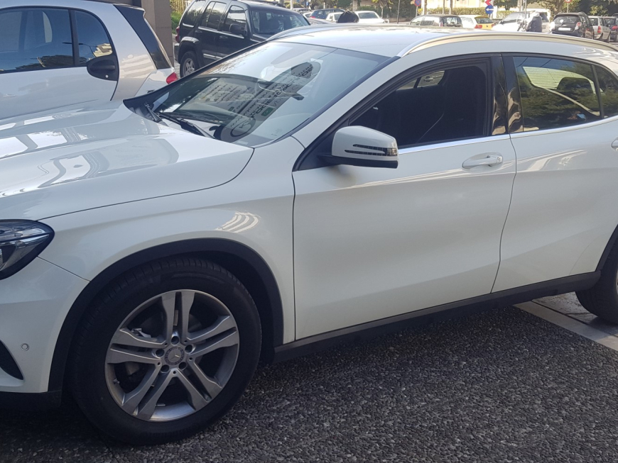 Εγκατάσταση Unique Auto Wireless Apple CarPlay σε Mercedes GLA X-156.